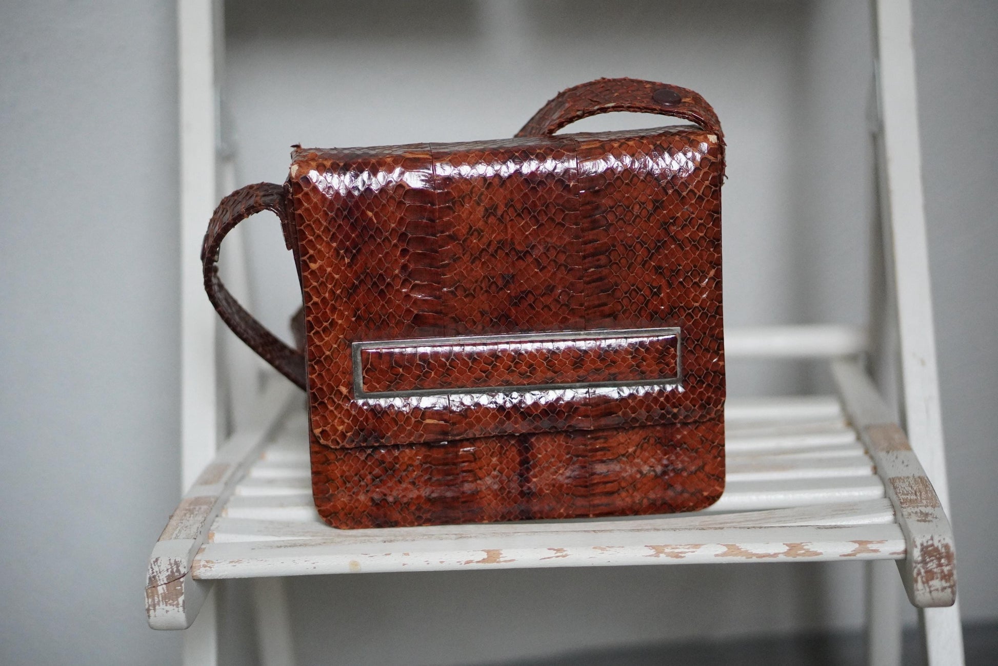 Faux Snakeskin Leather handbag| Vintage Brown Compact Shoulder bag | 70s Mini Leo Print Bag