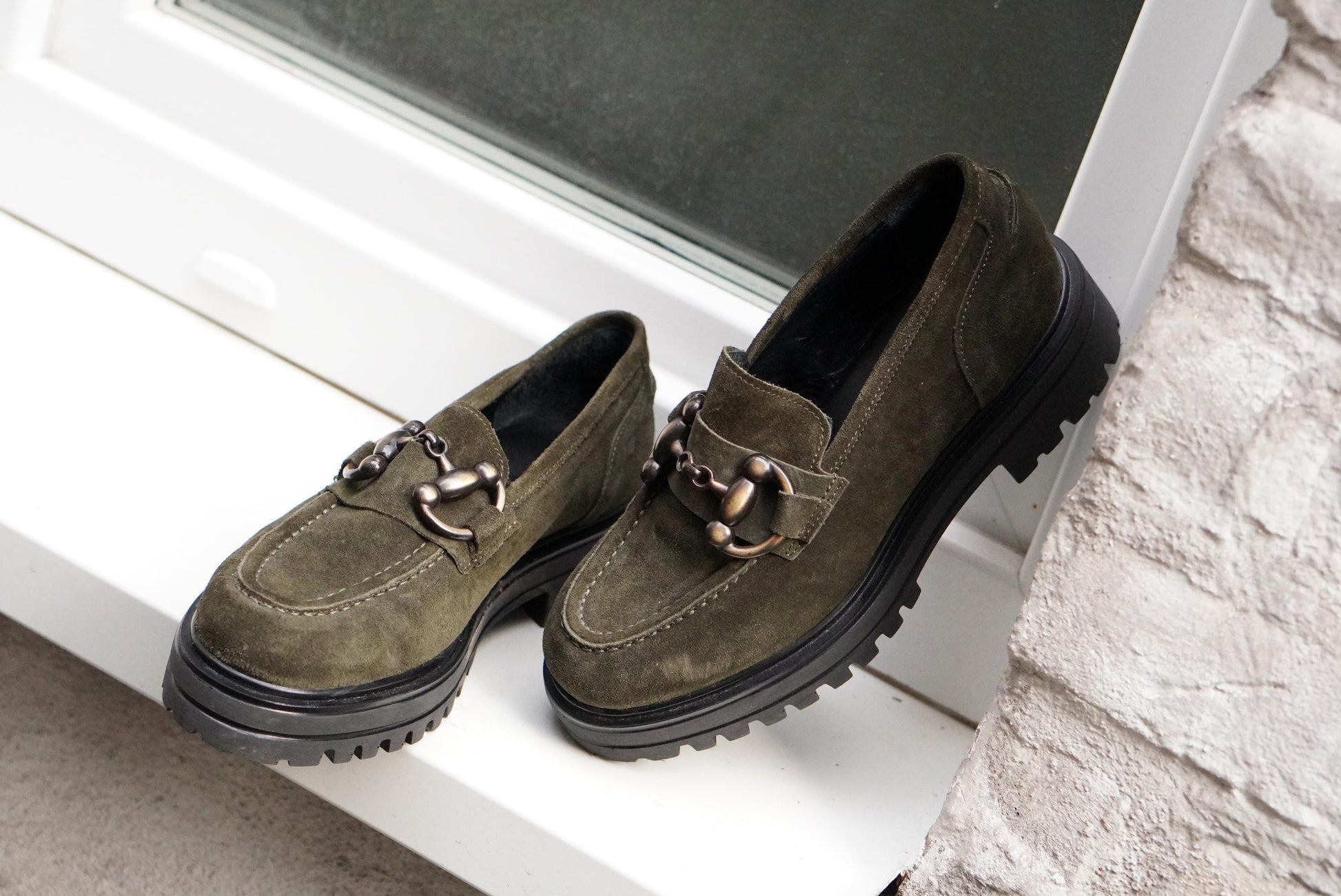 Vintage Suede Loafers Horsebit Detail| Y2k Olive Green Chunky Lug Sole Shoes Platform Loafers