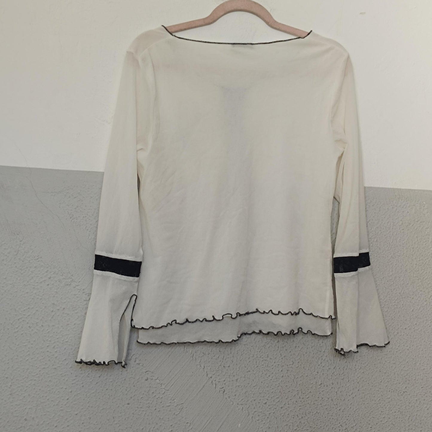 Y2K Monari Floral Embroidery Top Bell Sleeve Mesh Detail Lettuce Trim Vintage 00s