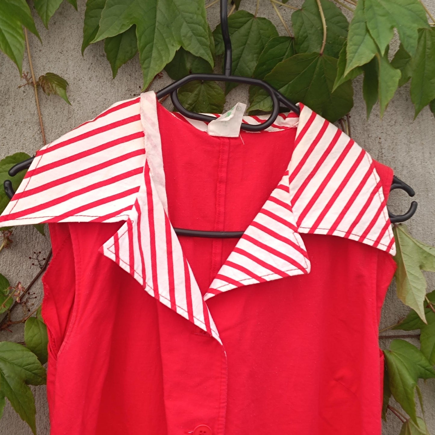 Vintage Red Shift Dress Striped Disco Collar Sleeveless Mod 60s Style Midi