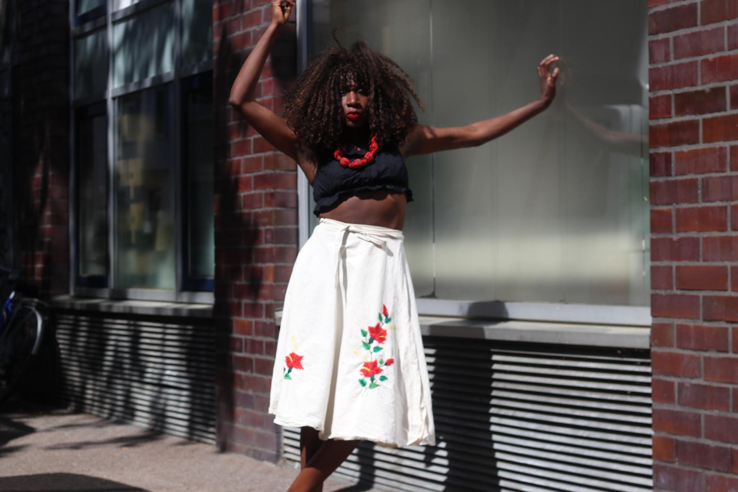 Vintage Embroidered Wrap Skirt White Cotton Floral Midi Skirt Boho Summer A-Line