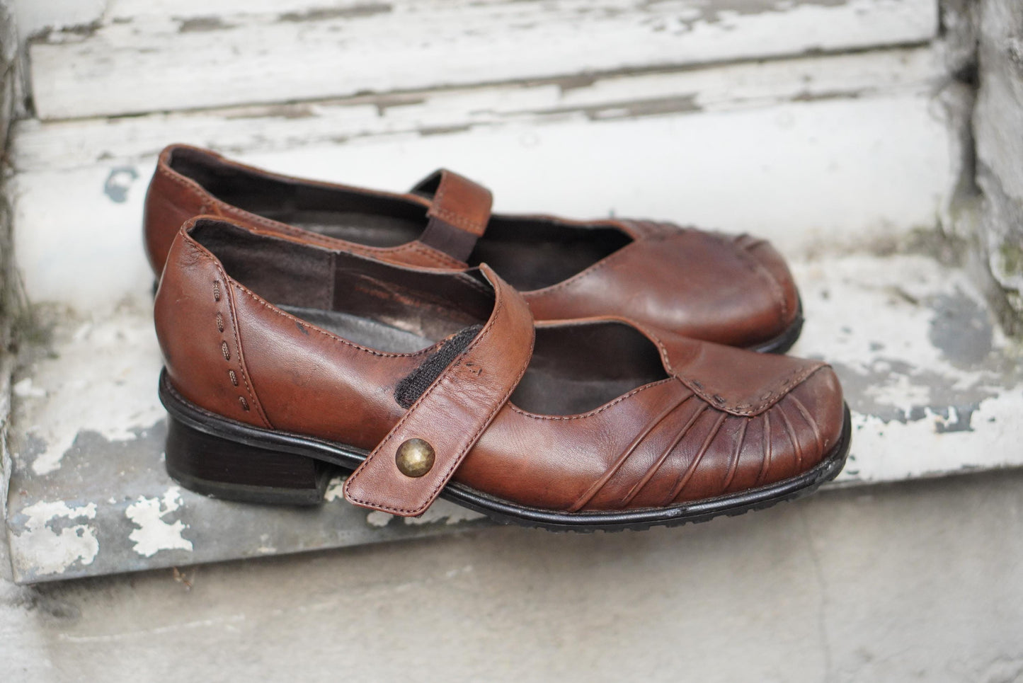 Vintage Brown Leather Mary Janes Pleated Square Toe Low Heel Pumps Comfort Shoes