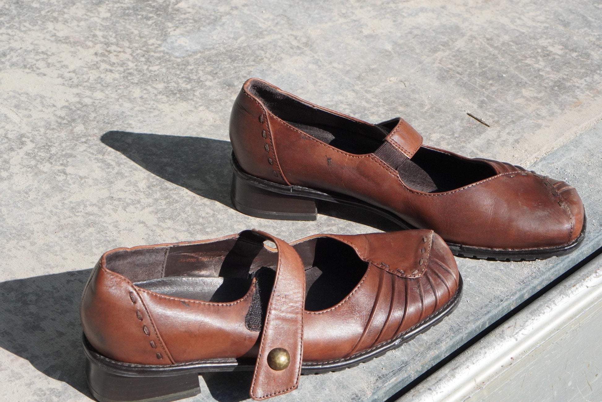 Vintage Brown Leather Mary Janes Pleated Square Toe Low Heel Pumps Comfort Shoes