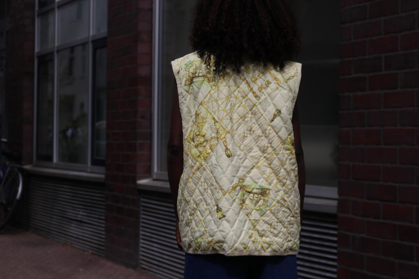 Vintage Quilted Nautical Vest Oversized Sleeveless Jacket Pale Yellow Gold Chain Print