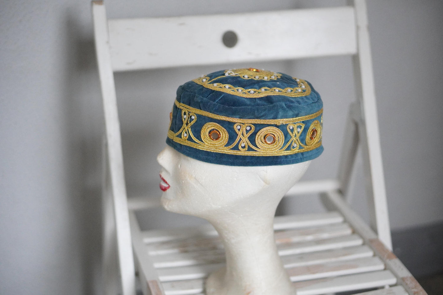 Vintage Embroidered Pillbox Hat Teal Velvet Gold Boho Festival Headpiece Ethnic