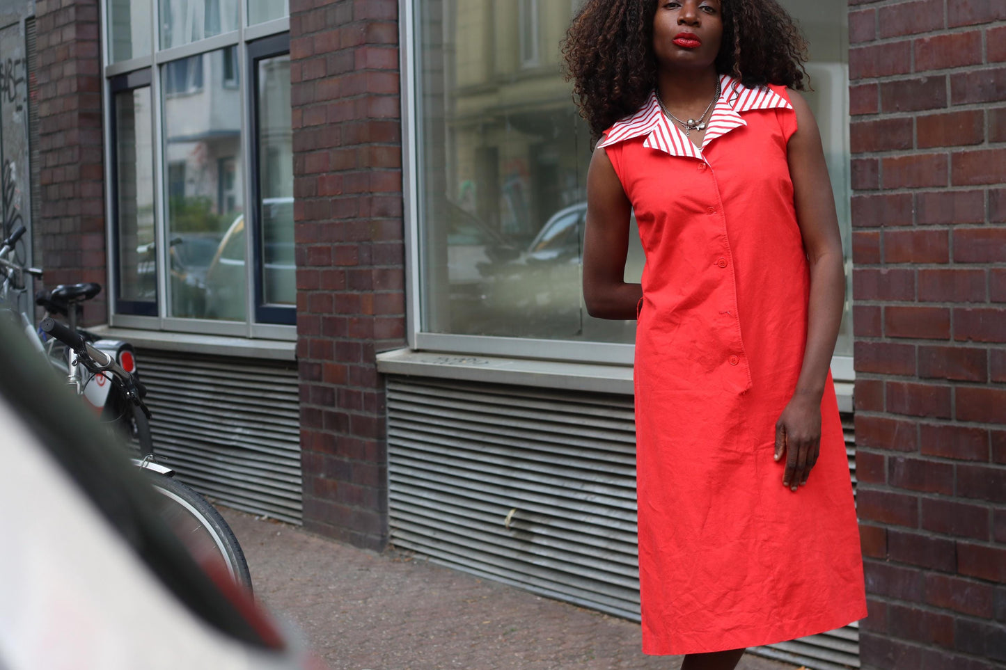Vintage Red Shift Dress Striped Disco Collar Sleeveless Mod 60s Style Midi