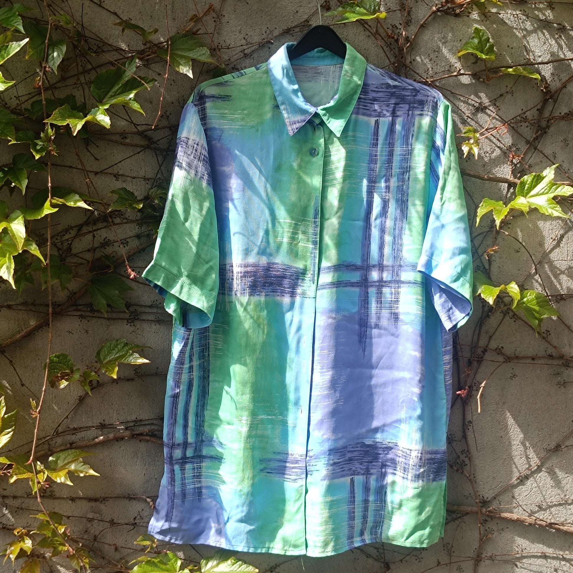 Vintage 90s Oversized Abstract Print Button Down Shirt Blue Green Short Sleeve