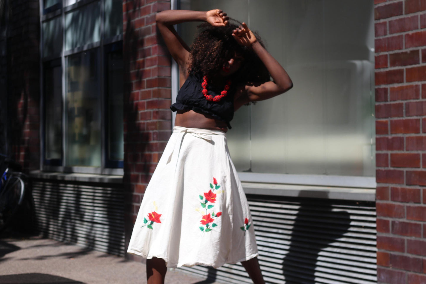 Vintage Embroidered Wrap Skirt White Cotton Floral Midi Skirt Boho Summer A-Line
