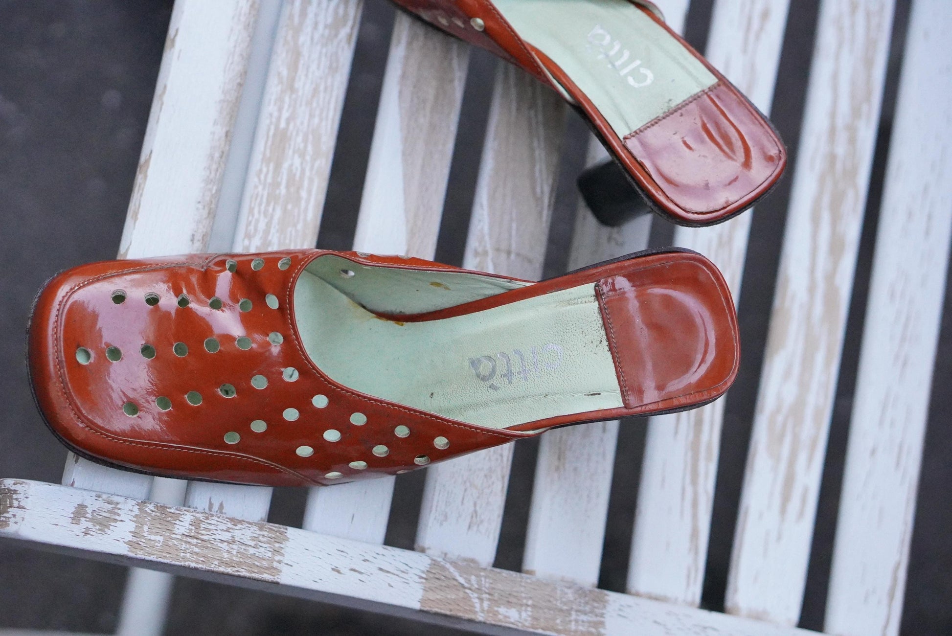 Vintage Mules Square Toe Burnt Orange Patent Leather Block Heel 90s Shoes Citta