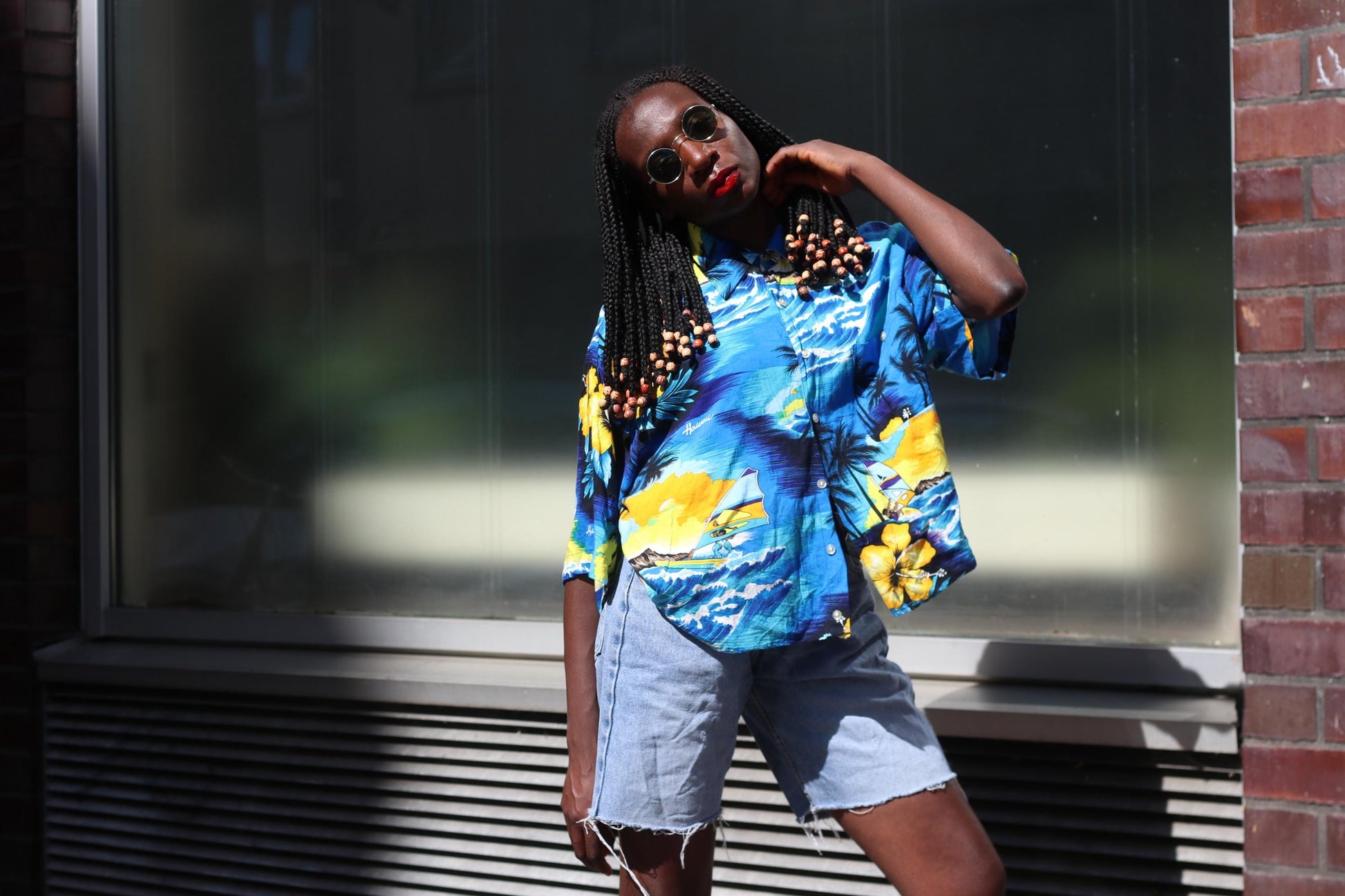 Vintage 90s Hawaiian Shirt Blue Tropical Beach Print Oversized Surf Shirt