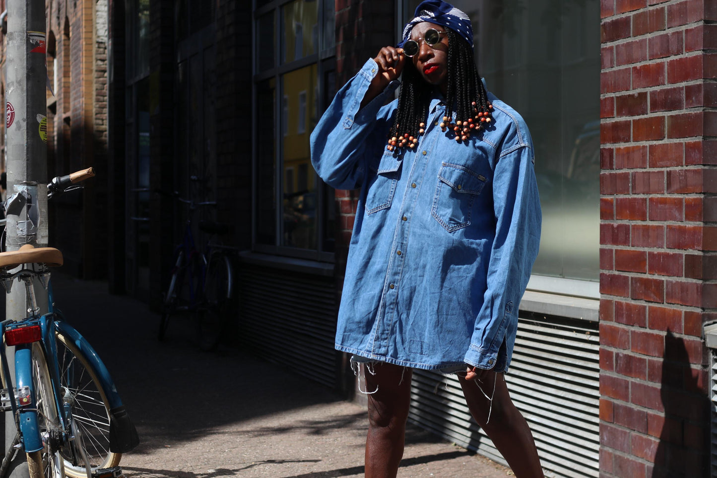Vintage 80s Denim Shirt Oversized Blue Jean Jacket Long Sleeve Streetwear Medium