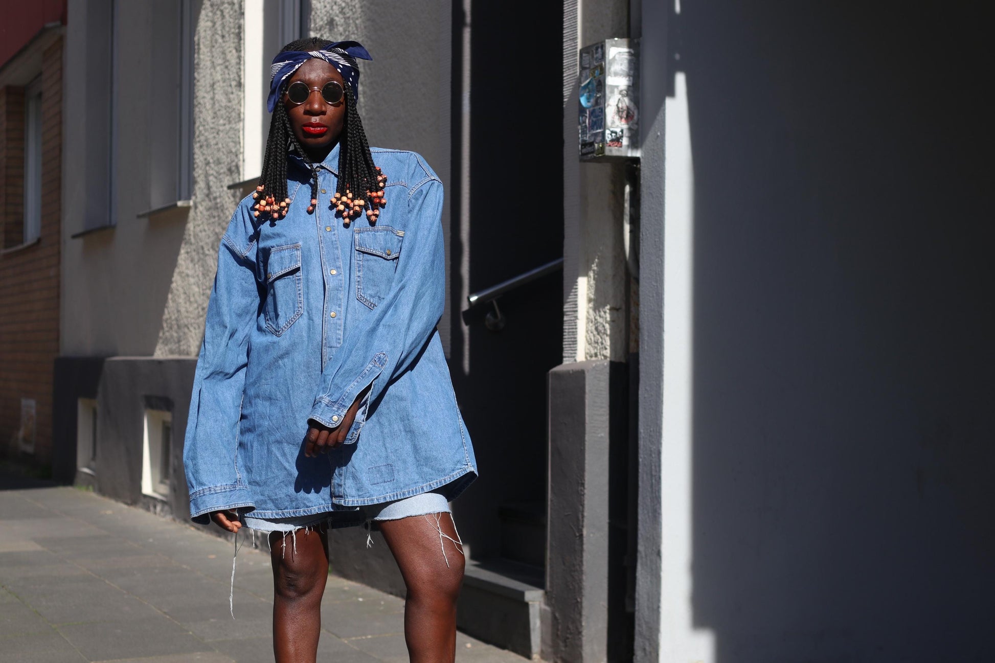Vintage 80s Denim Shirt Oversized Blue Jean Jacket Long Sleeve Streetwear Medium
