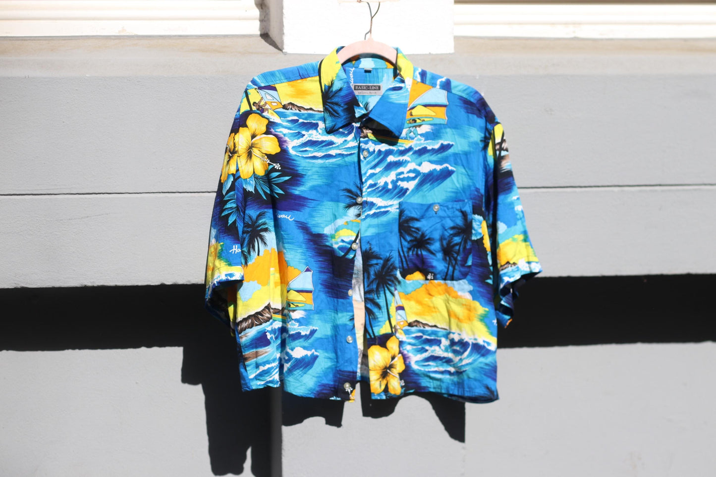 Vintage 90s Hawaiian Shirt Blue Tropical Beach Print Oversized Surf Shirt