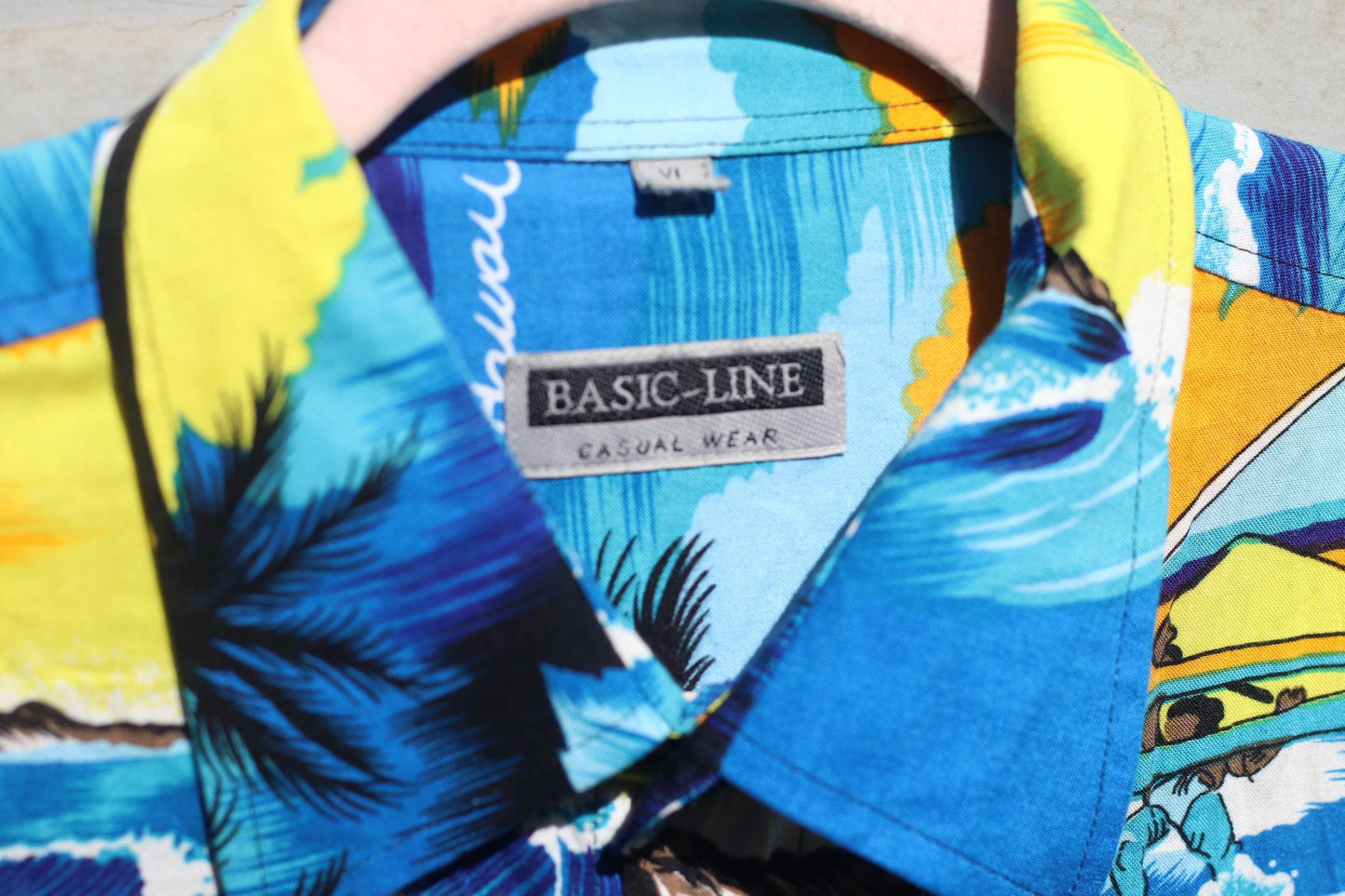Vintage 90s Hawaiian Shirt Blue Tropical Beach Print Oversized Surf Shirt