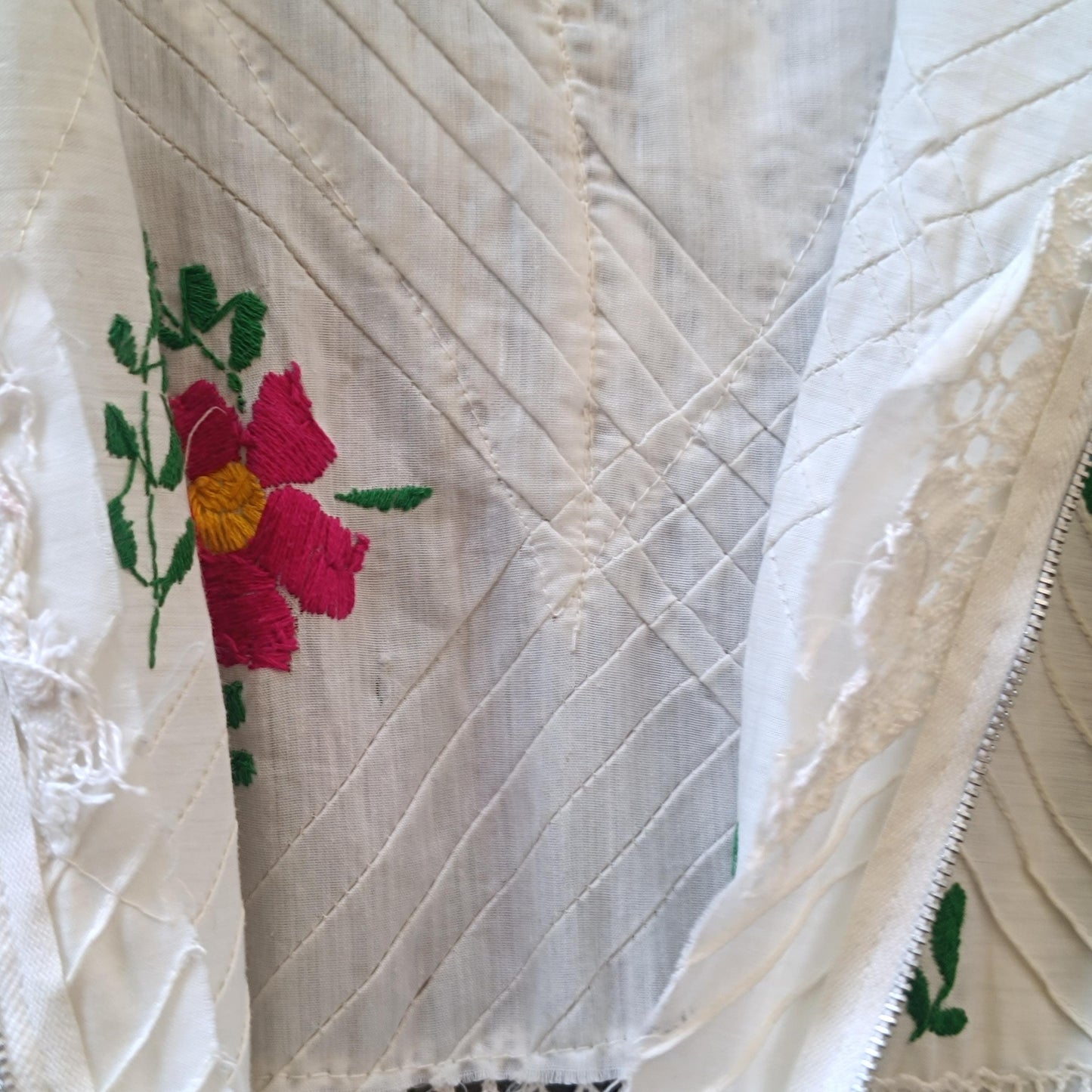 Vintage 70s Mexican Embroidered Maxi Dress White Cotton Lace Boho Wedding Dress XS