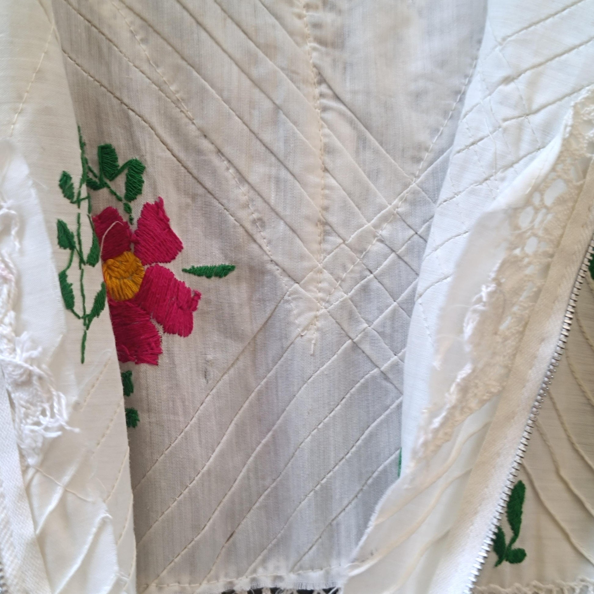Vintage 70s Mexican Embroidered Maxi Dress White Cotton Lace Boho Wedding Dress XS