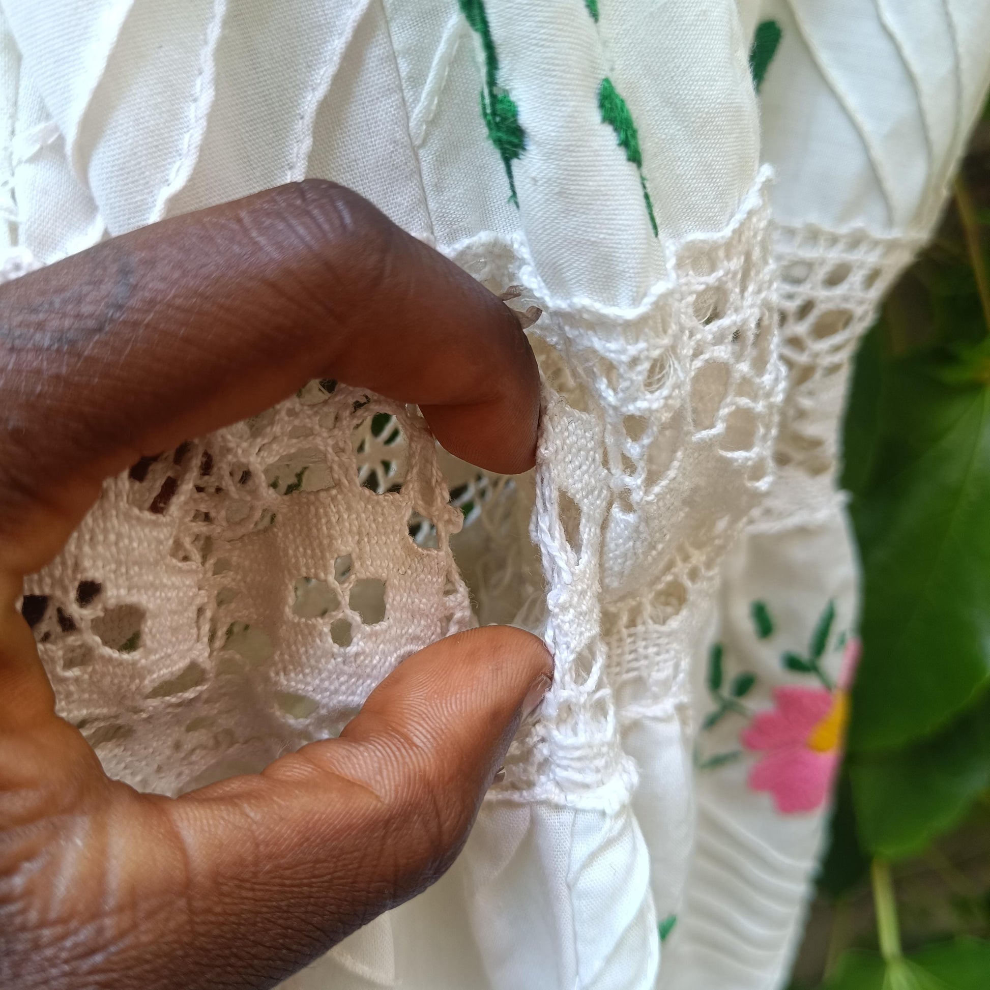 Vintage 70s Mexican Embroidered Maxi Dress White Cotton Lace Boho Wedding Dress XS