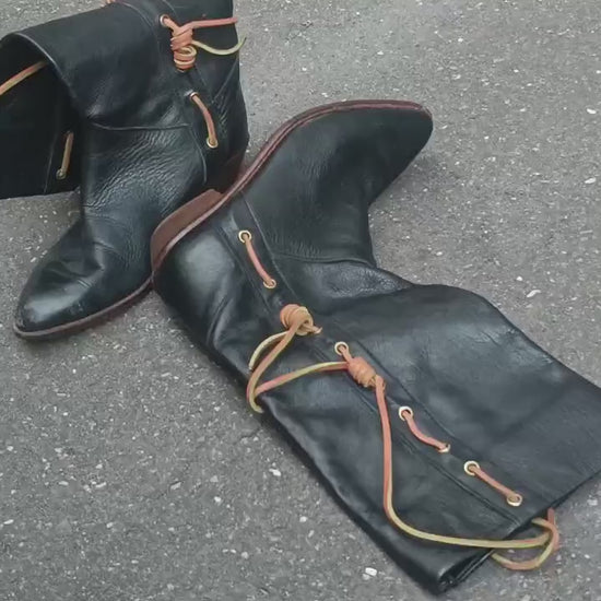 Vintage Black Leather Riding Boots: 70s Italian-Made Lace-Up EU 36