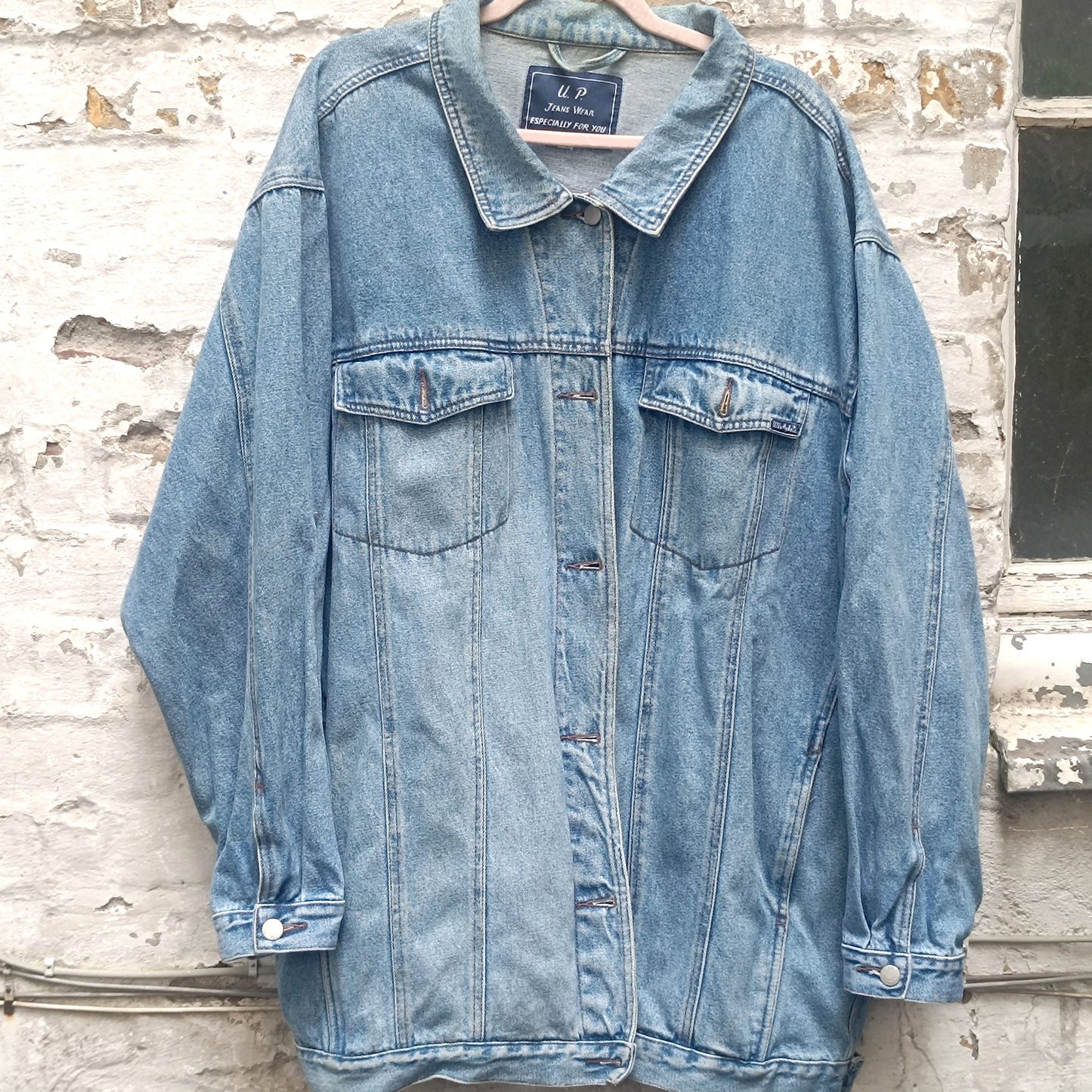 Vintage 90s Oversized Light Wash Denim Jacket - Boyfriend Fit
