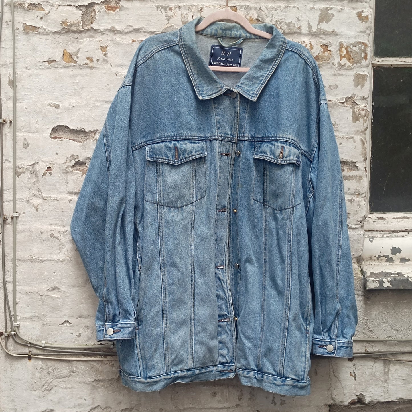 Vintage 90s Oversized Light Wash Denim Jacket - Boyfriend Fit