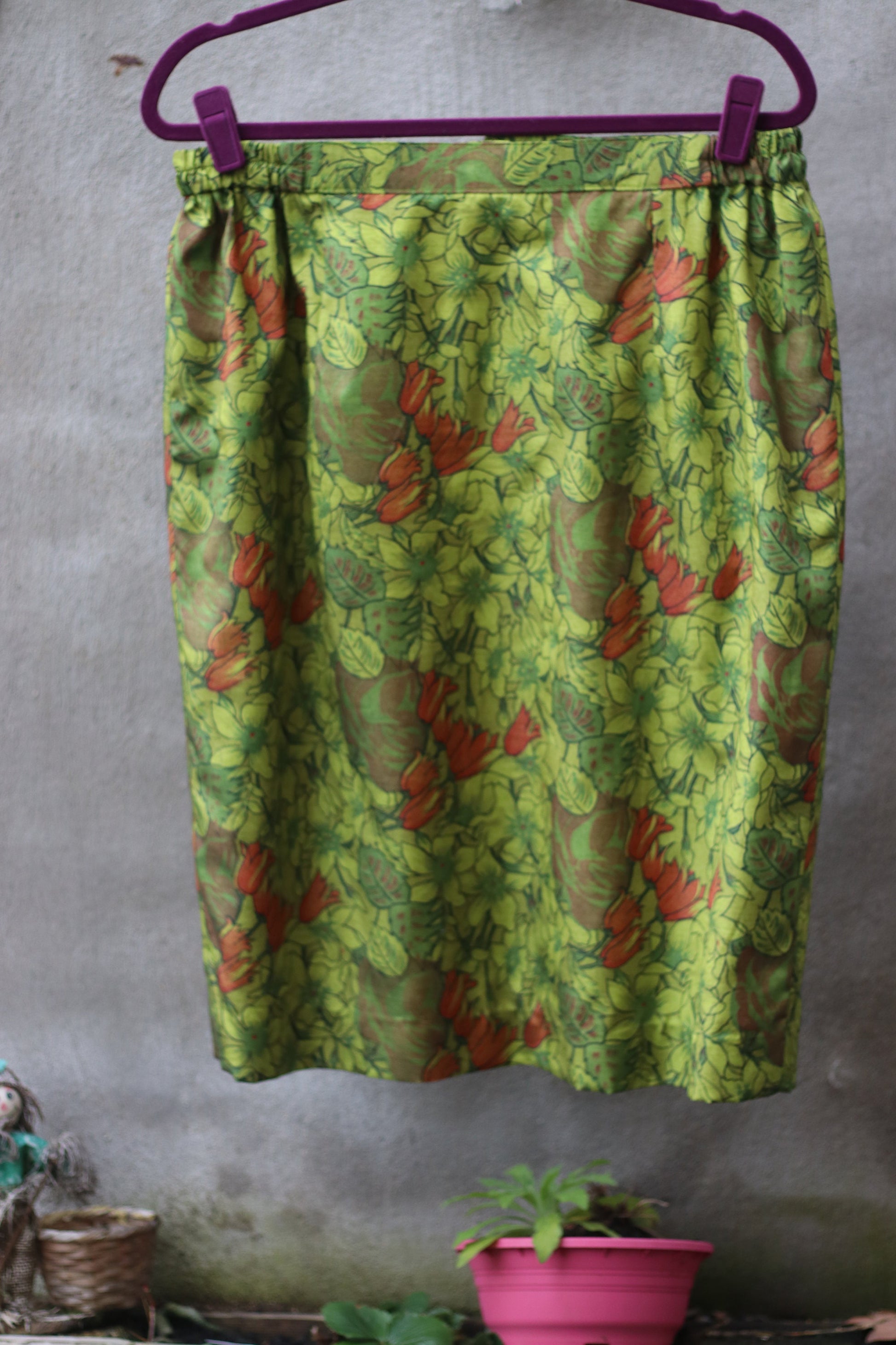 Vintage Handmade Green and Orange Floral Print Knee-Length Skirt Size Medium