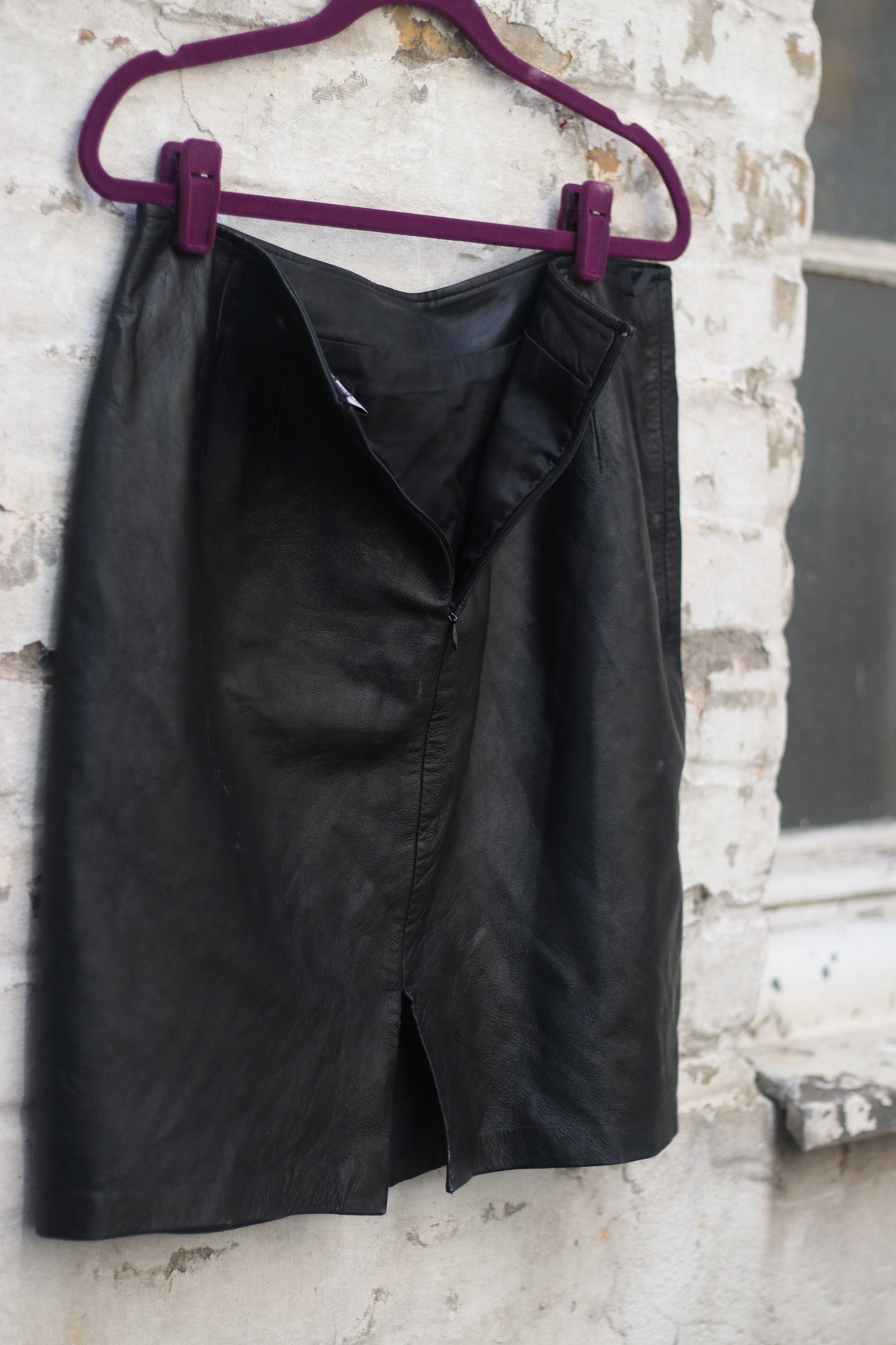 Vintage 90s Craft and Burrows Black Mini Skirt Size Medium to Large