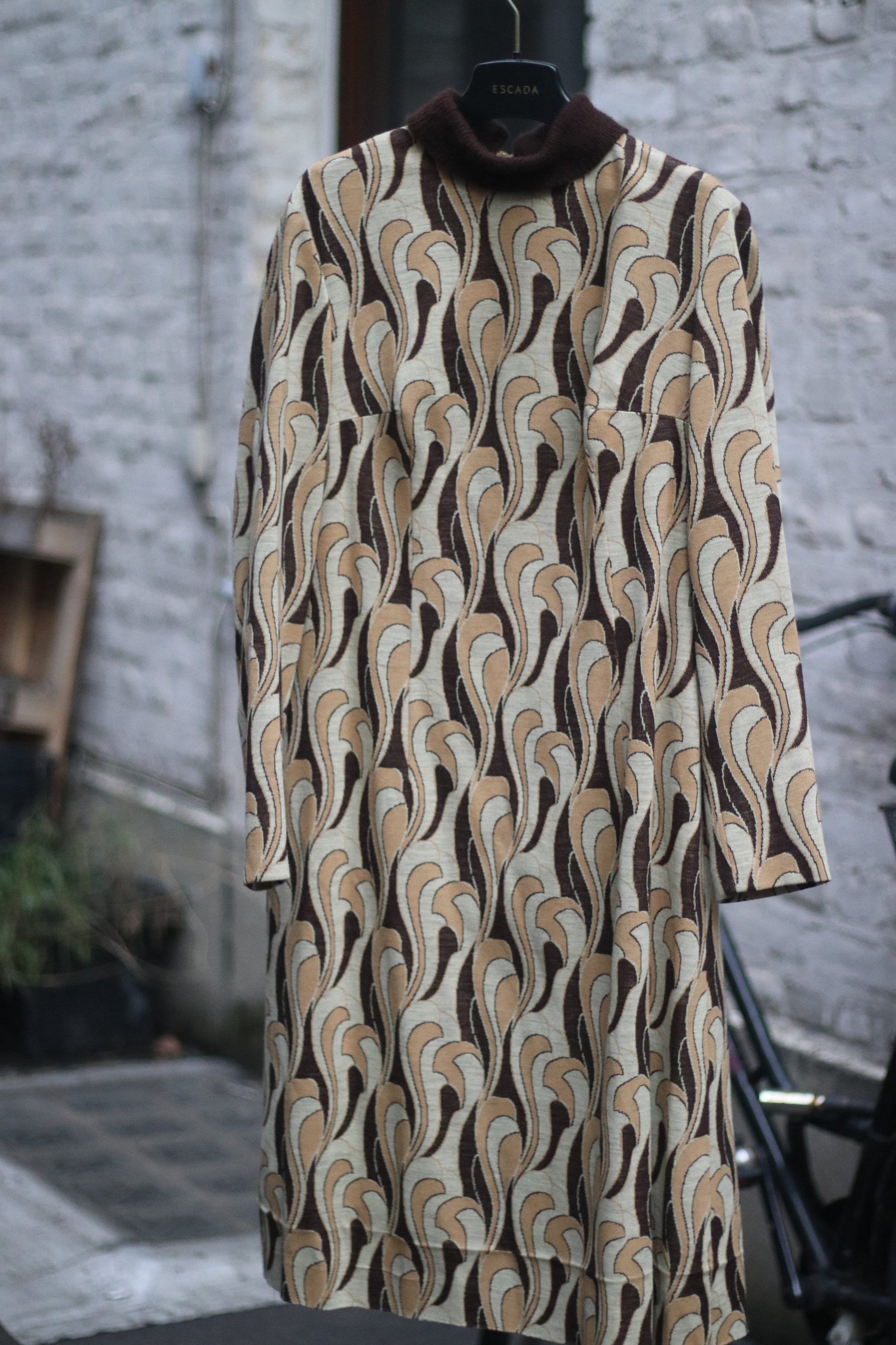 Retro Print Dress with swirly motif and midi A line silhouette| Feminine Vintage 70s Design in Brown