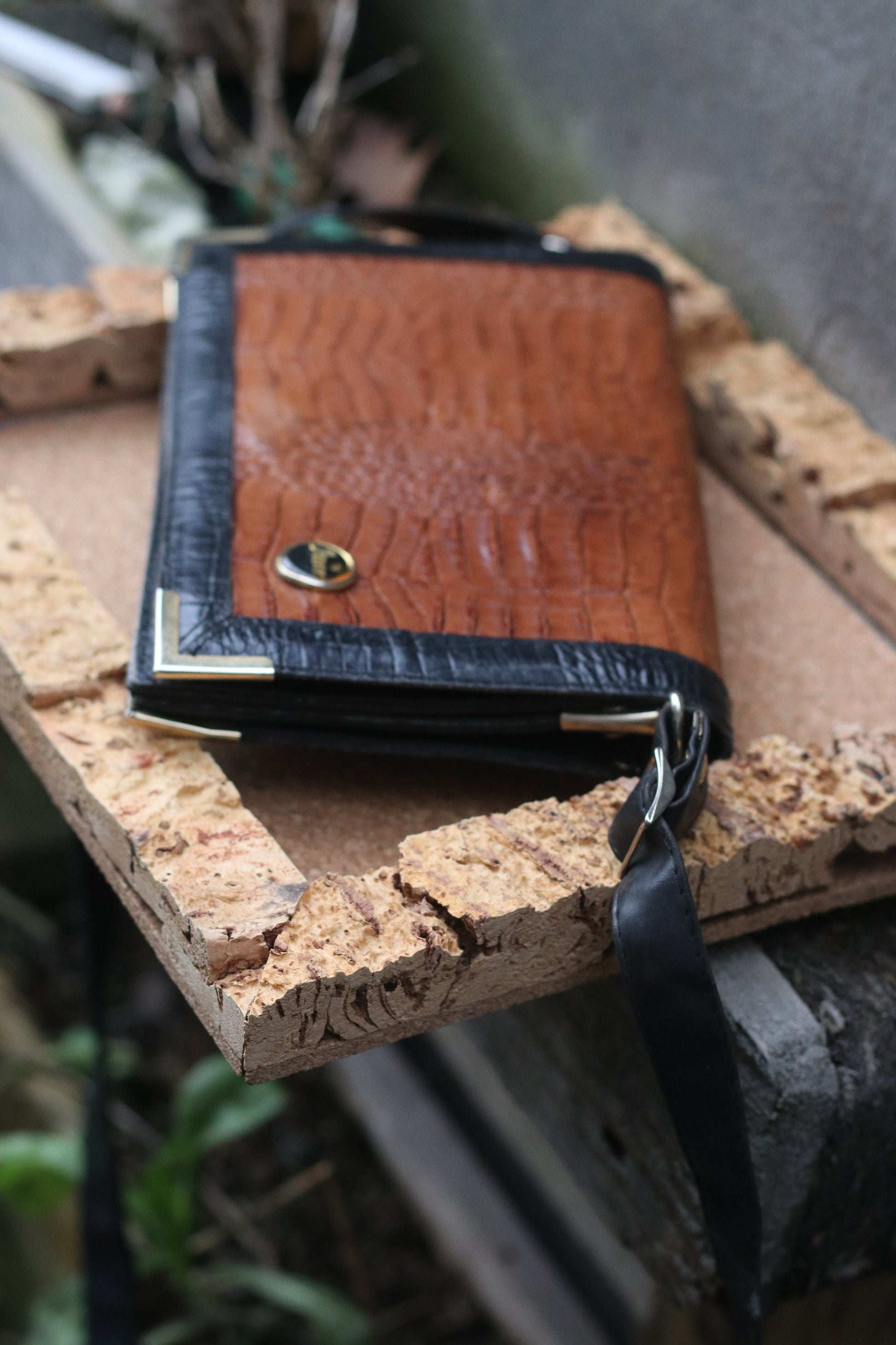 Vintage 70s leather and exotic skin handbag
