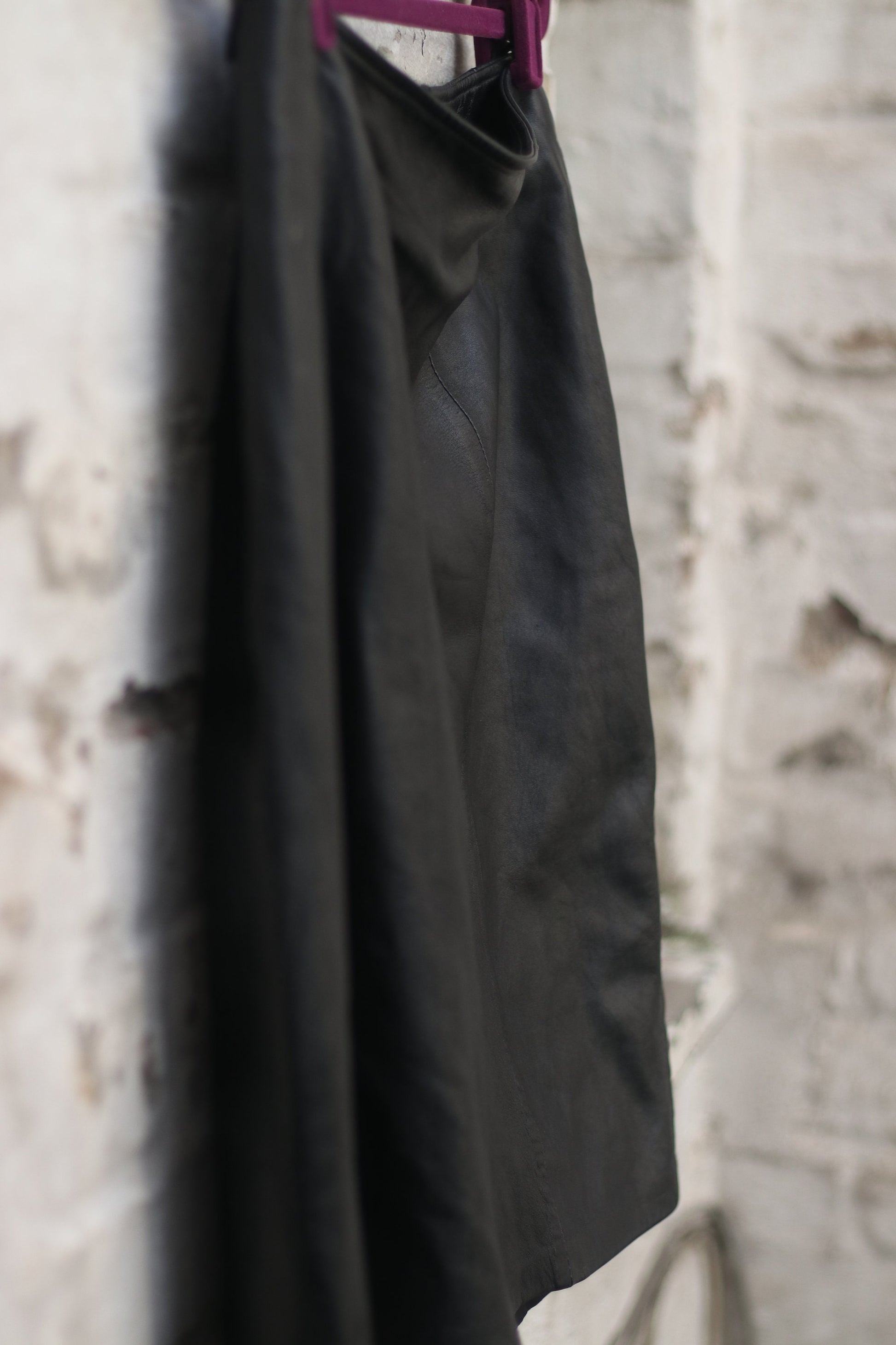 Vintage 90s Craft and Burrows Black Mini Skirt Size Medium to Large