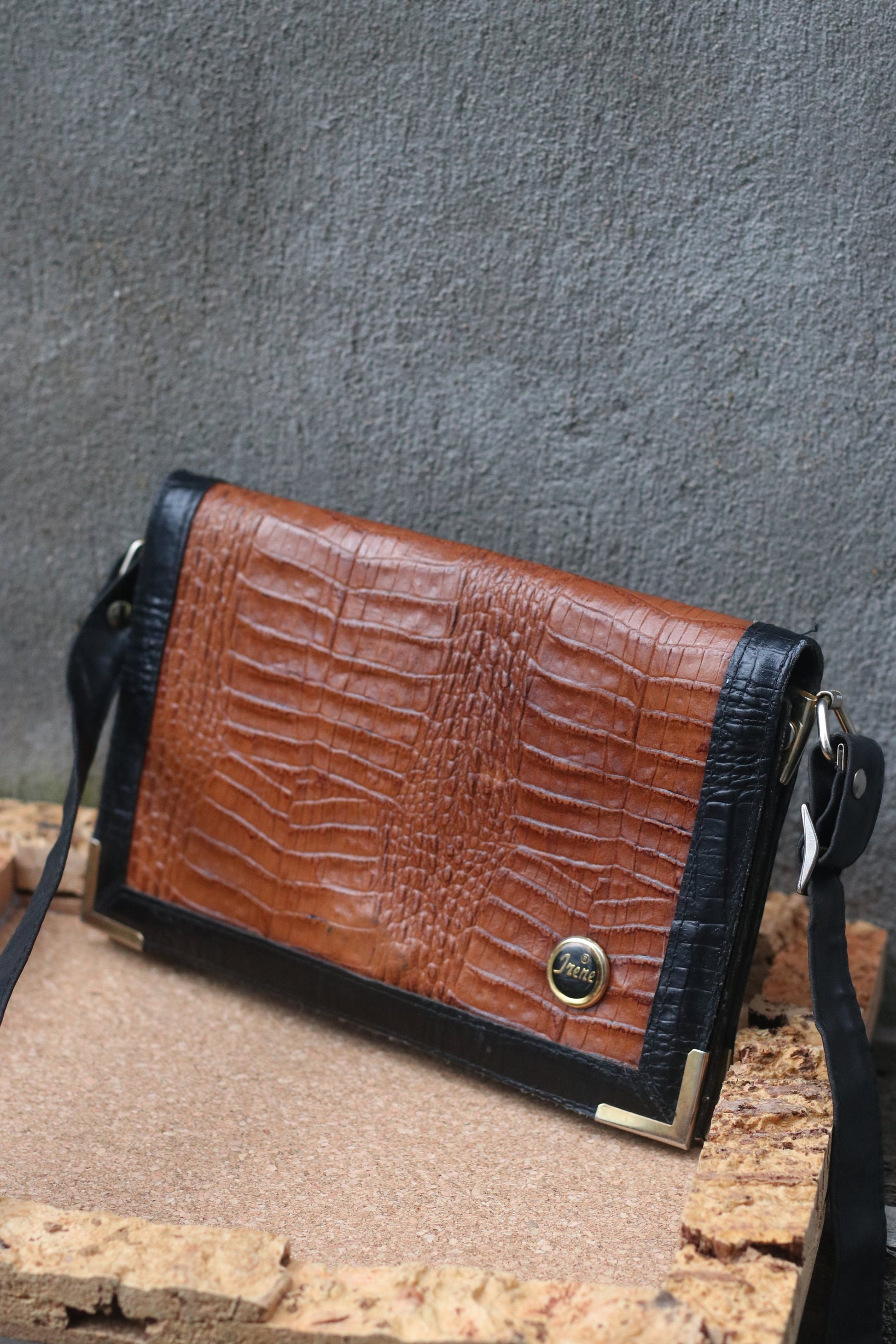 Vintage 70s leather and exotic skin handbag