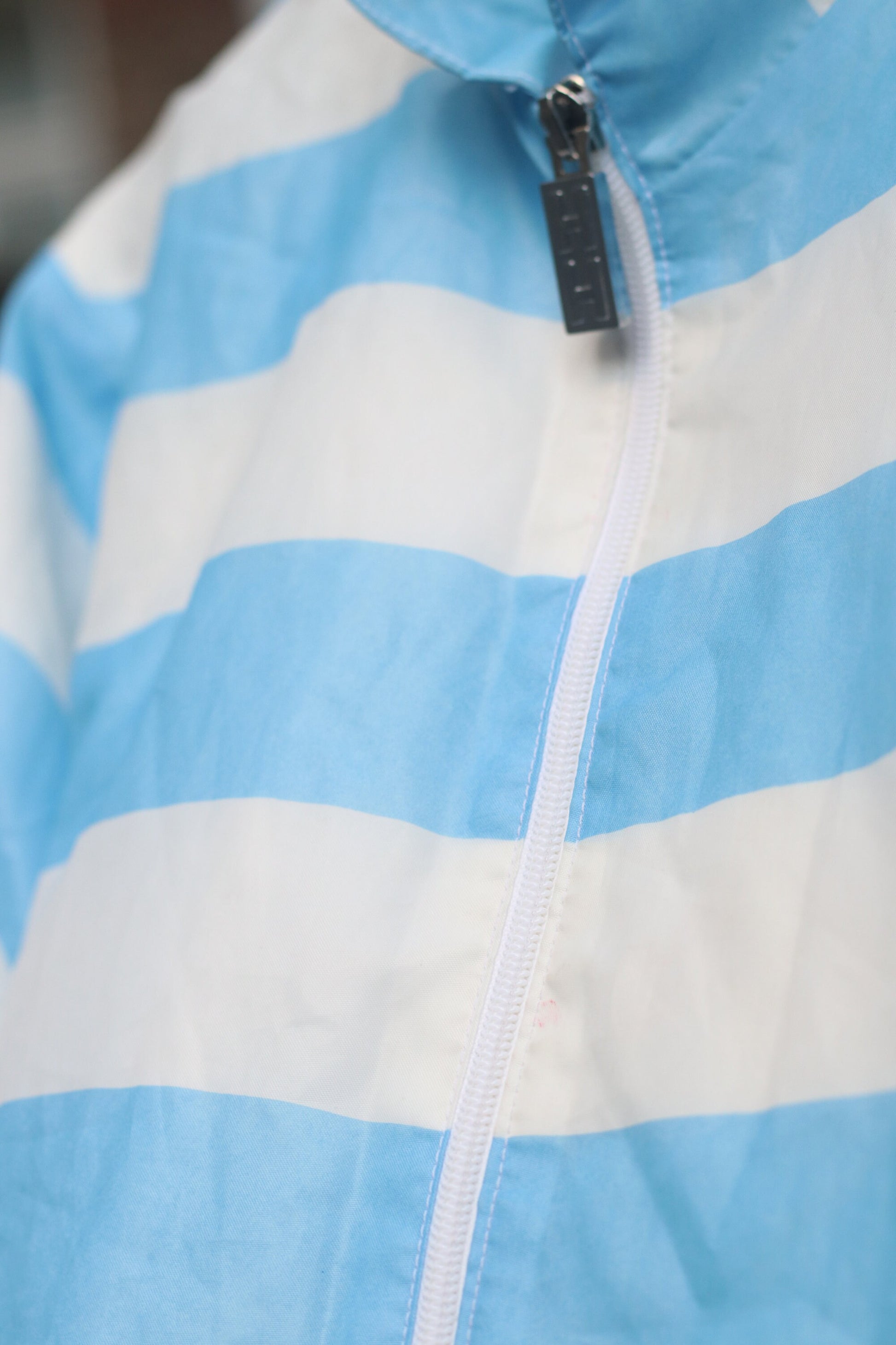 Vintage 90s retro striped sport jacket with white lining Made in Munich