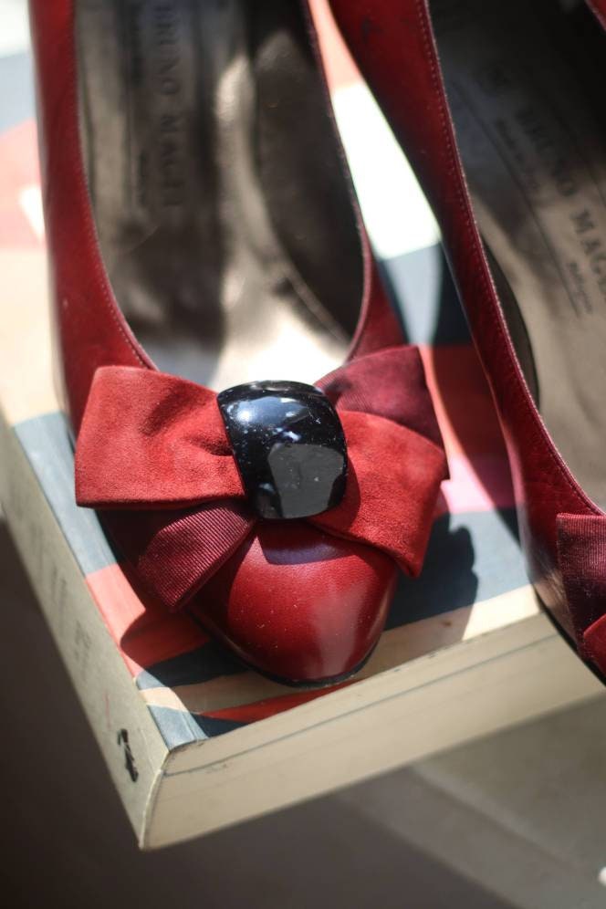 Vintage Red Bruno Magli Heels with Black Bow Size 38 office chic.