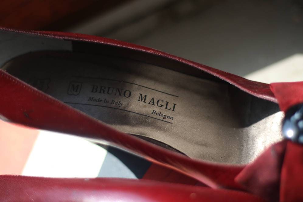 Vintage Red Bruno Magli Heels with Black Bow Size 38 office chic.