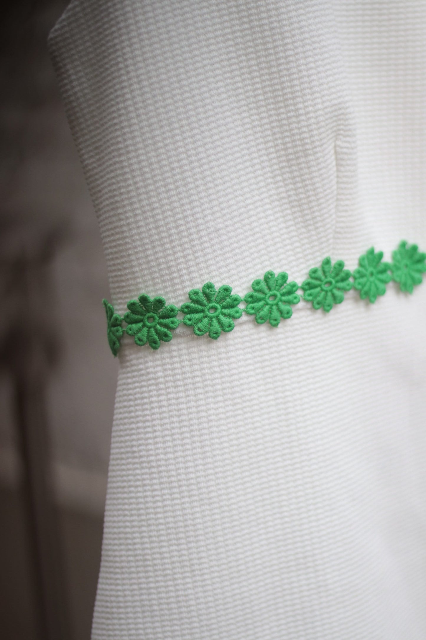 Vintage Handmade White A Line Sleeveless Dress with Green Floral Details Size Small
