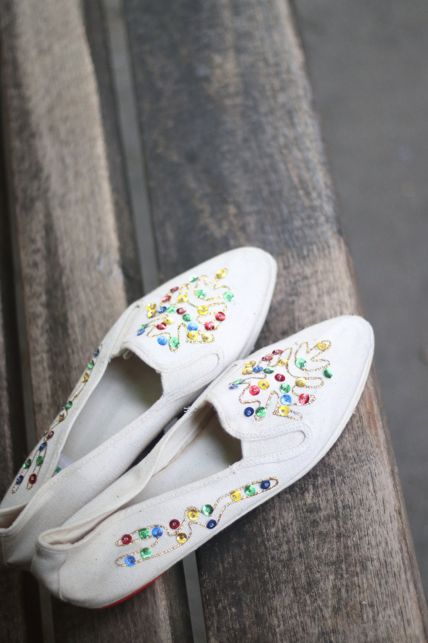 90s El Vaquero Shoes Moccasins Size 39 EU Embellished Sequinned Slip ons details