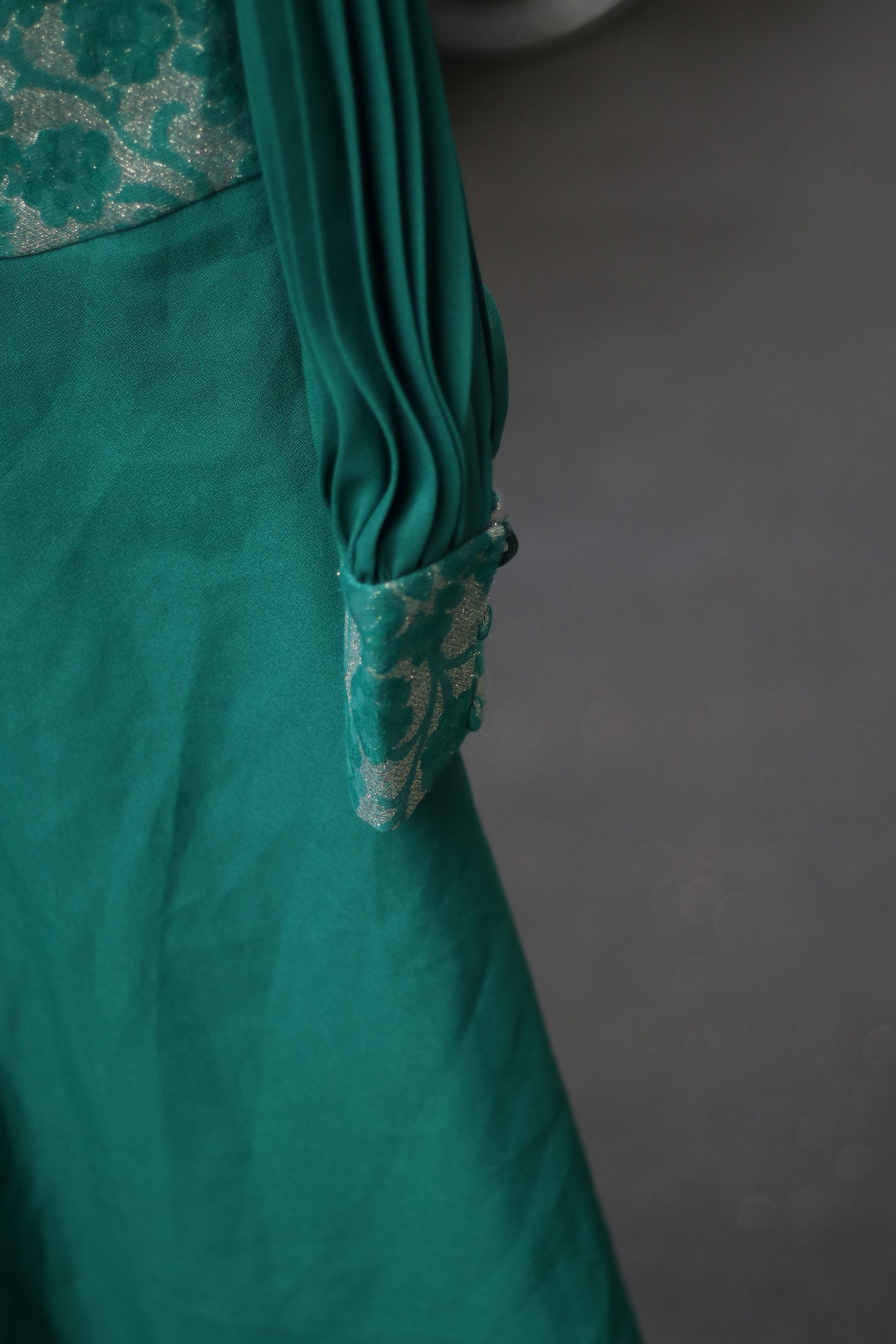 70s Festive Dress | Vintage Green Dress With Floral Overlay and Pleated Arms