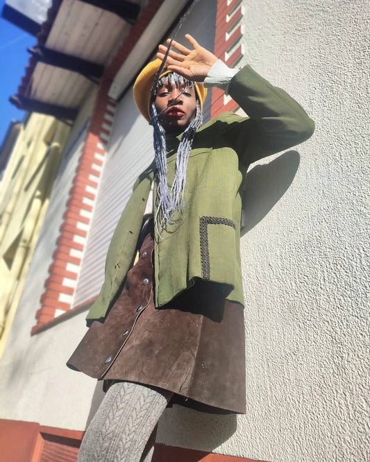 Vintage blazer with statement embroidered details | Collarless Green Spring Blazer|