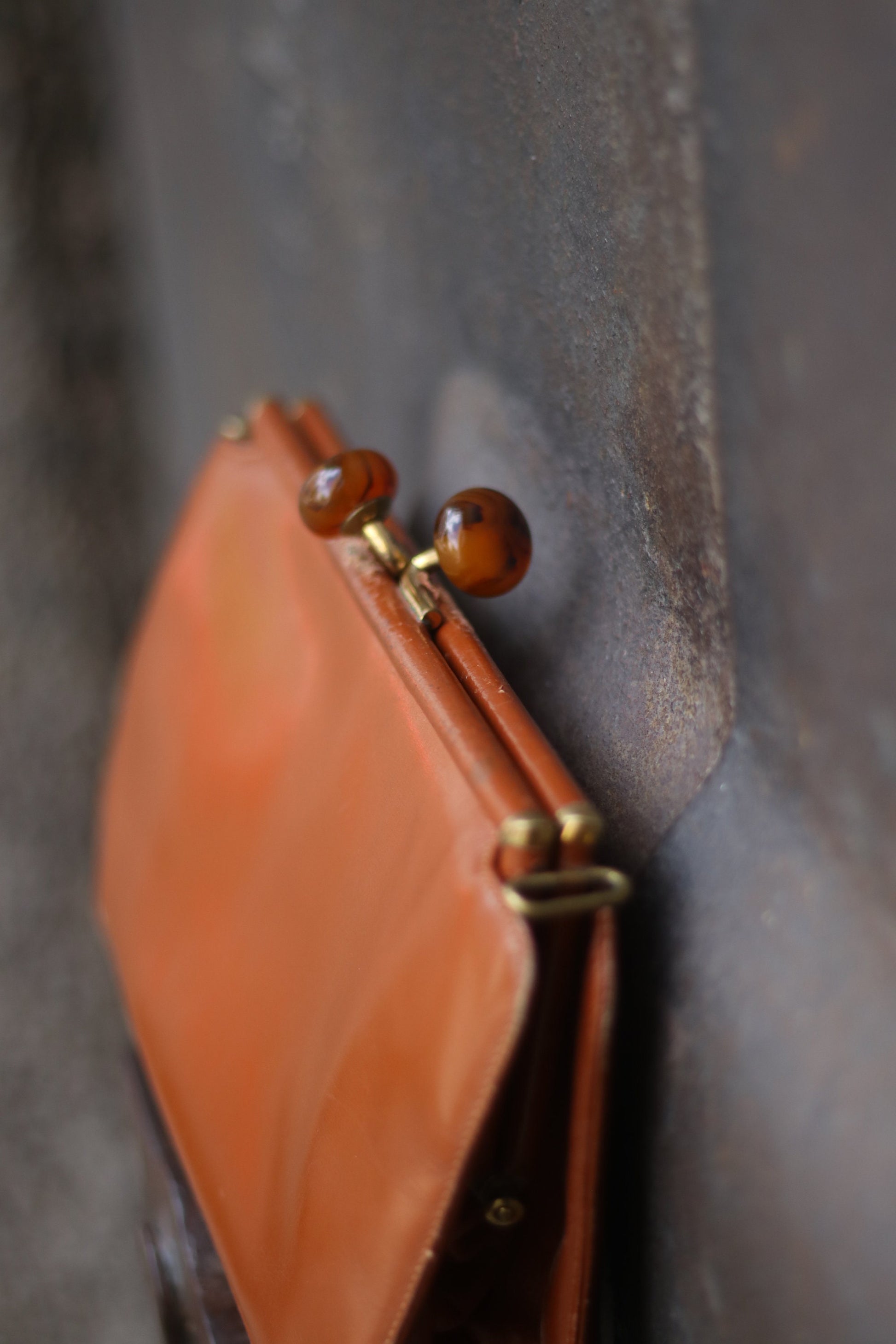 70s vintage brown clutch