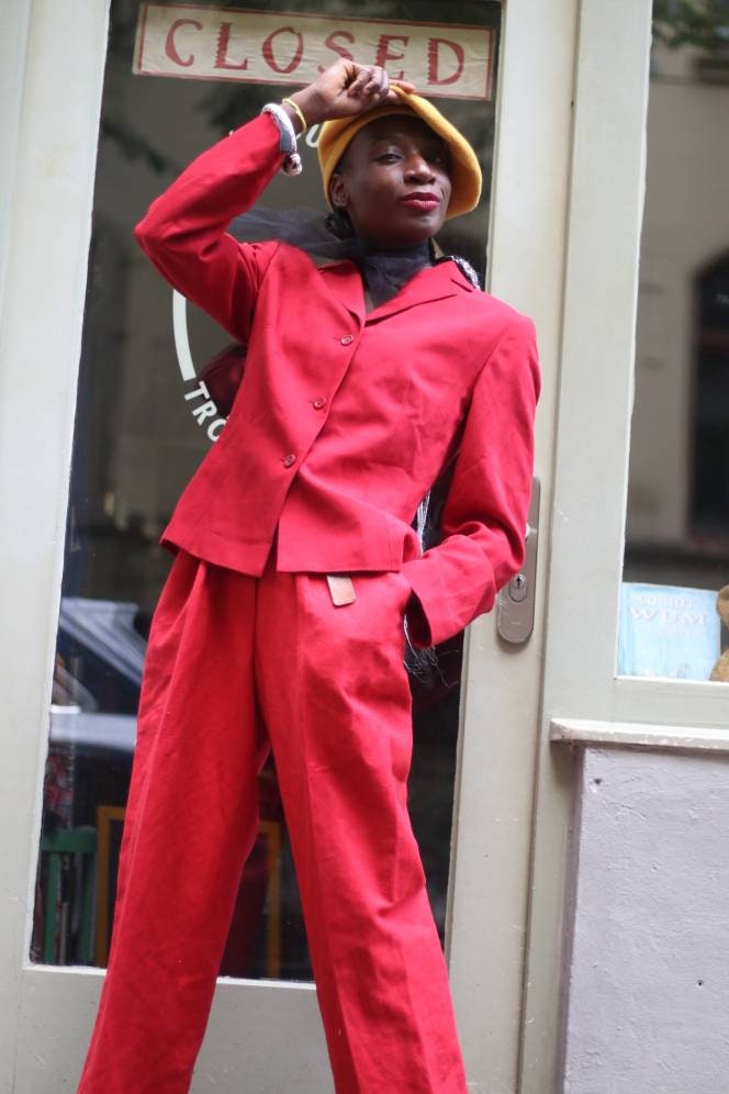 Vintage Red Betty Barclay Blazer| Classic Buttoned down Blazer Work wear