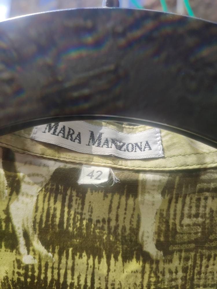 Mara Manzona horse print blouse| 80s Vintage Horse Print design in ombre green and brown