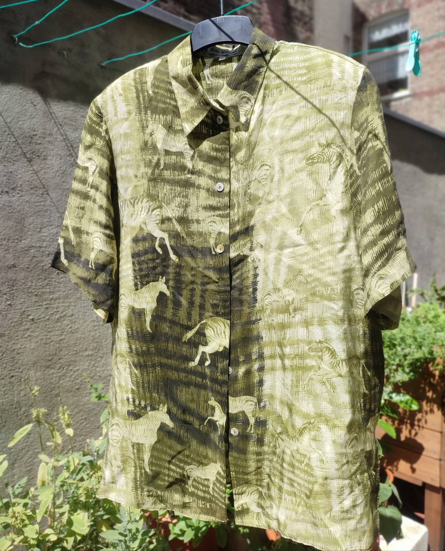 Mara Manzona horse print blouse| 80s Vintage Horse Print design in ombre green and brown