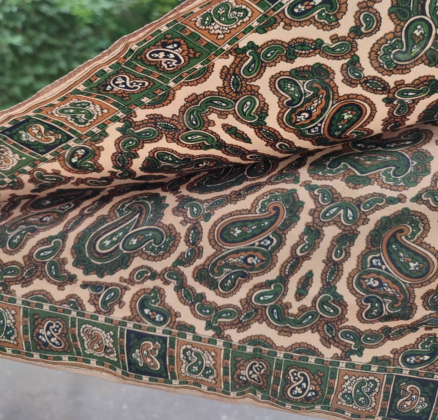 Vintage Tear Drop Print Retro Scarf