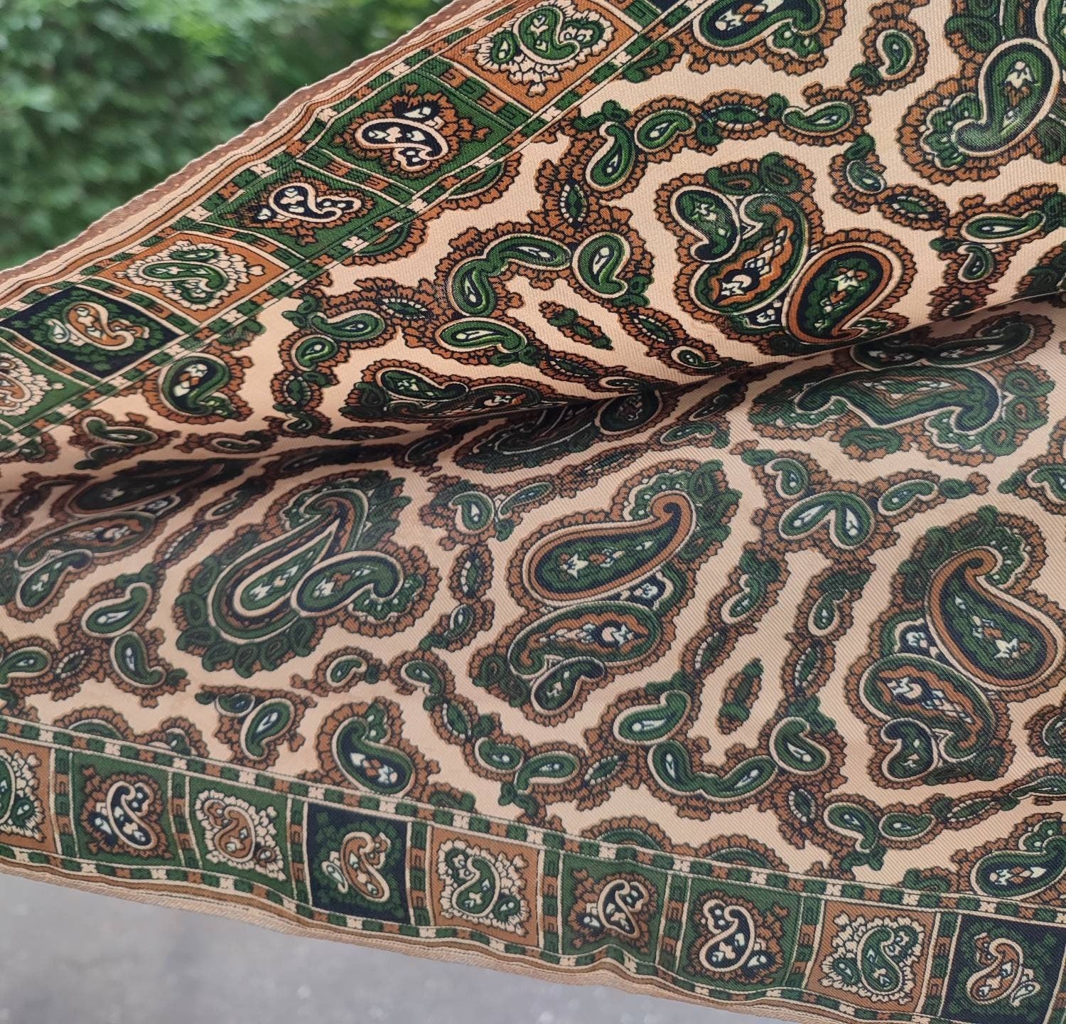 Vintage Tear Drop Print Retro Scarf
