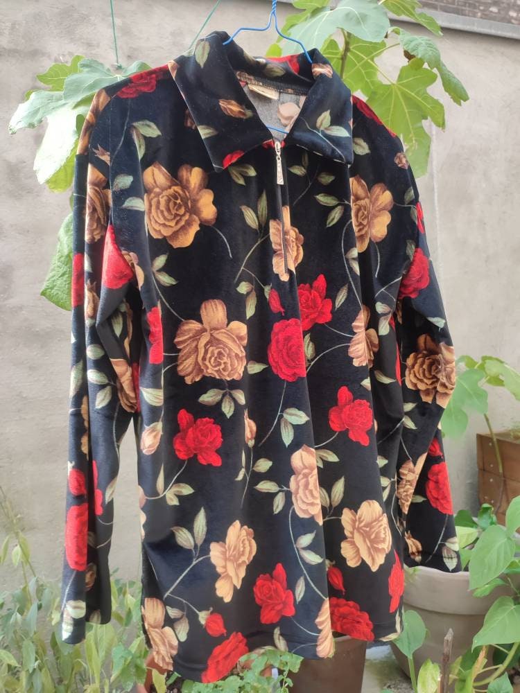 90s Floral Print Sweater| Vintage long sleeved sweatshirt with floral print and bling zipper streetwear