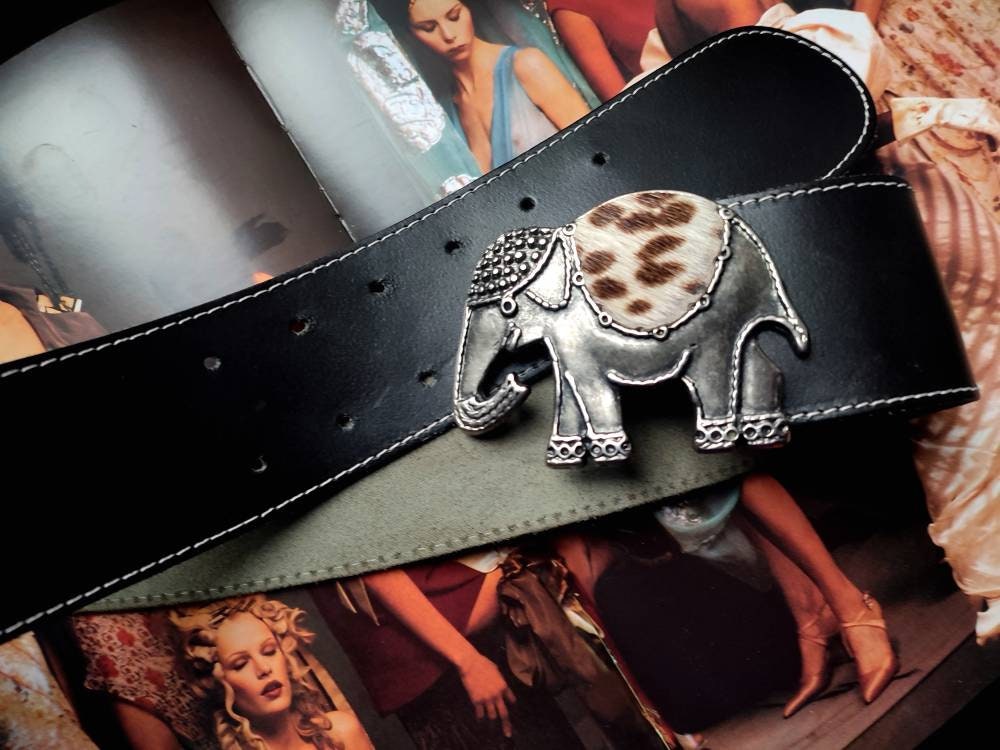 Vintage Elephant Buckle Belt | 80s statement Black leather belt with silver like buckle