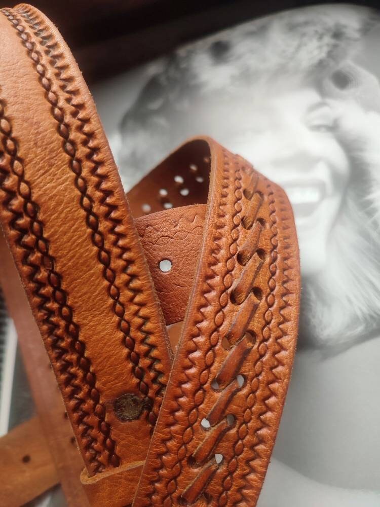 Vintage brown woven belt | 70s bohemian leather belt