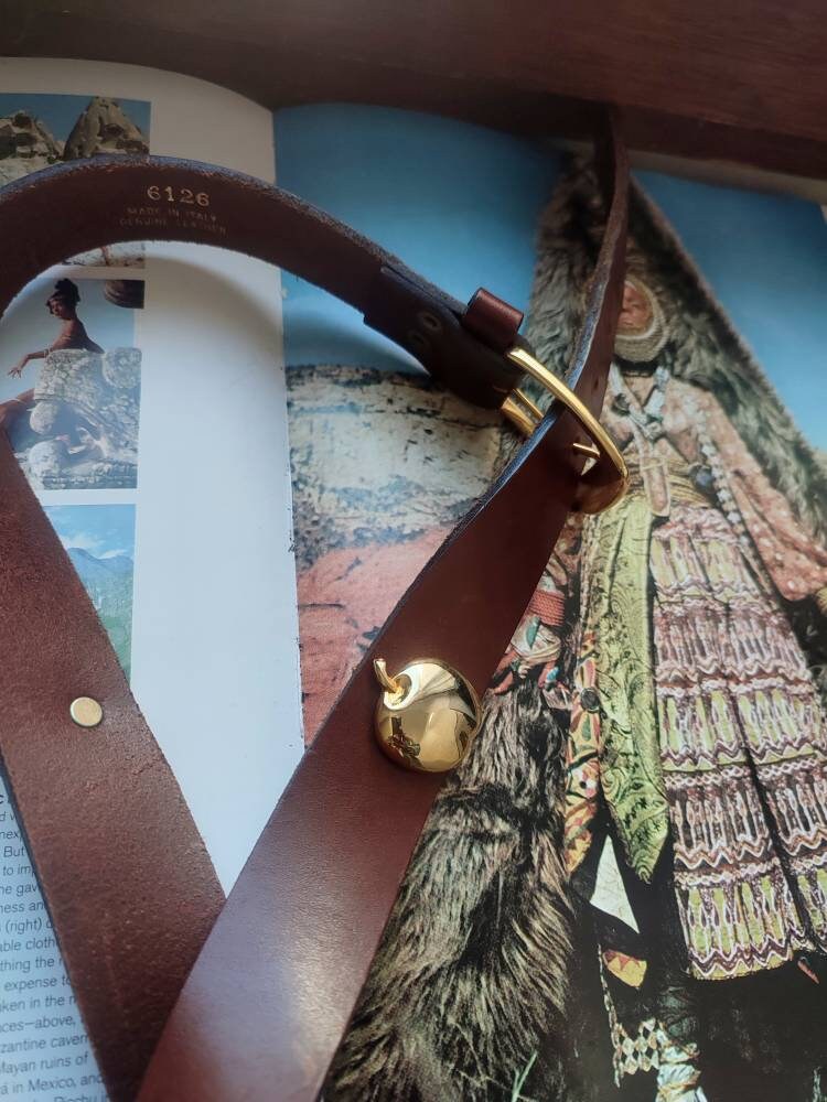 Vintage Leather belt with apple-shapped details| Quirky 90s brown belt with gold-colored studs