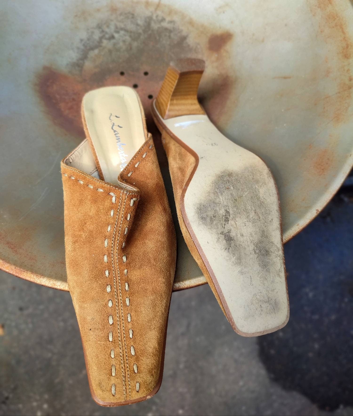 Vintage Suede Mules| Minimalist Pointed Toe Slip on| Brown Leather Shoes | Classic chic Sandals
