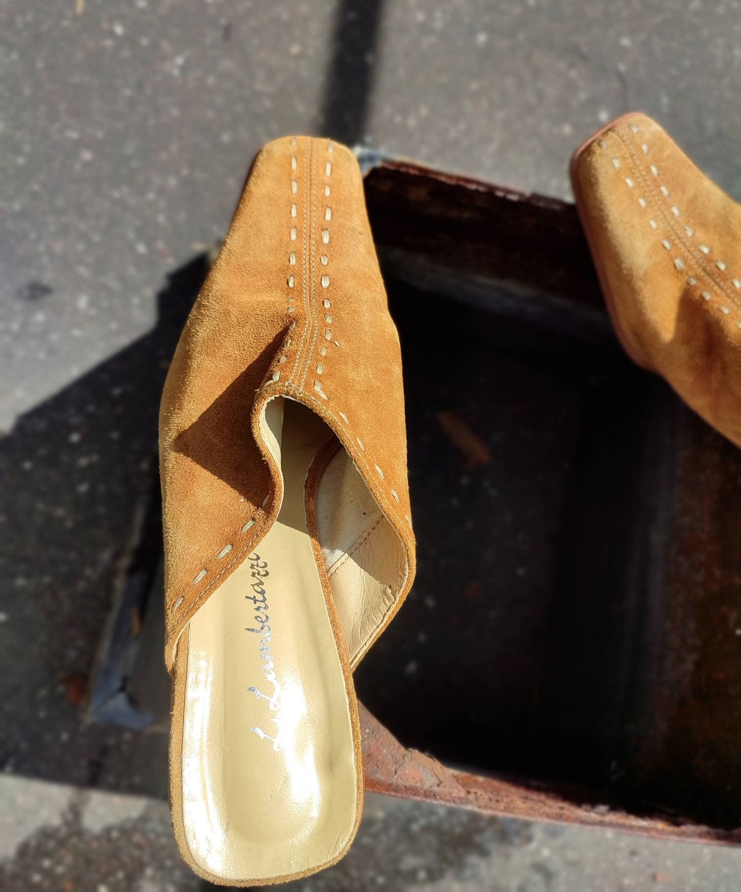 Vintage Suede Mules| Minimalist Pointed Toe Slip on| Brown Leather Shoes | Classic chic Sandals