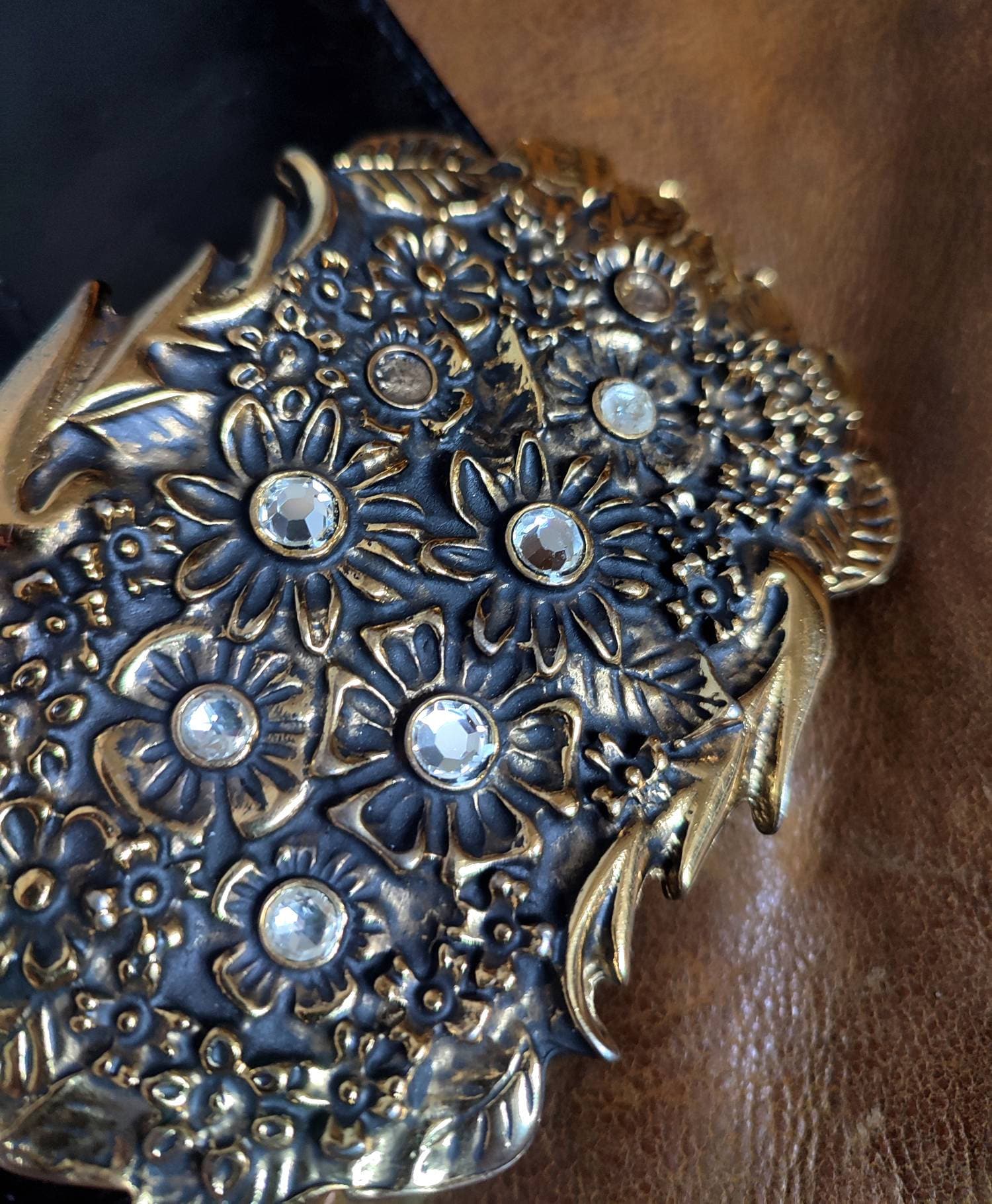 Vintage Black belt with Statement Fold Colored Metallic Buckle
